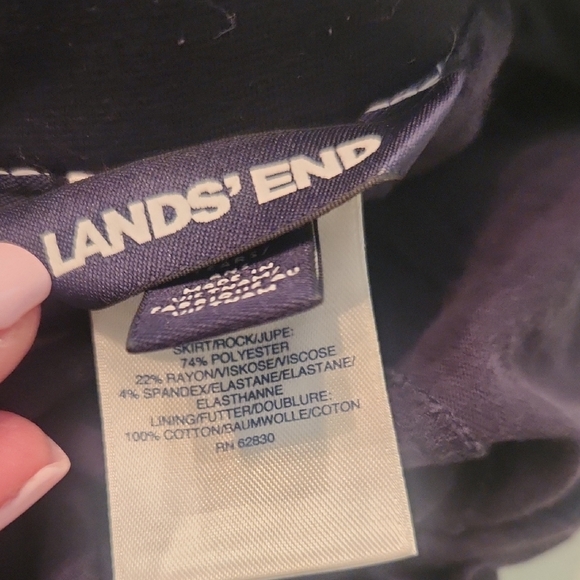 Lands' End Navy Blue Skirt With Shorts Underneath Size 12 - Picture 4 of 7